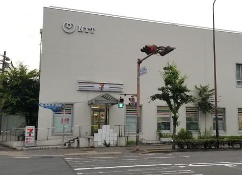 京都市左京区聖護院東町　中古戸建 コンビニ