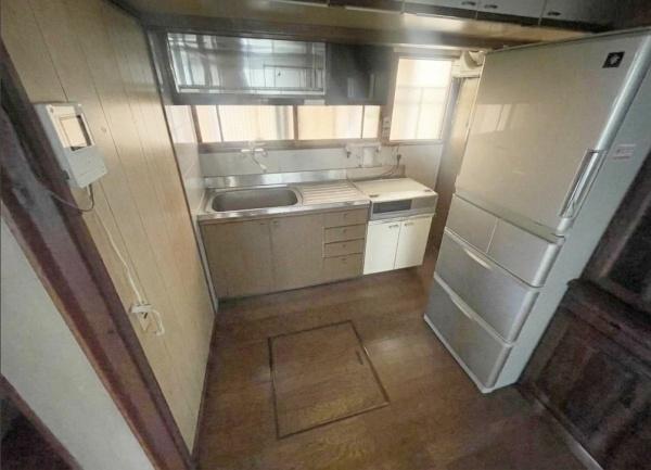 伊丹市美鈴町3丁目　中古戸建 内観写真（キッチン）