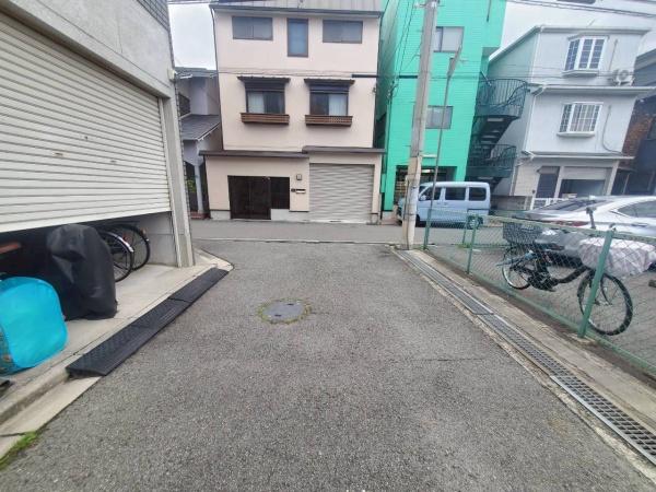 大阪市平野区平野上町2丁目　中古戸建 現地写真（前面道路含む現地写真）