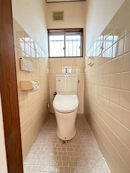 堺市中区深阪5丁　中古戸建 内観写真（トイレ）