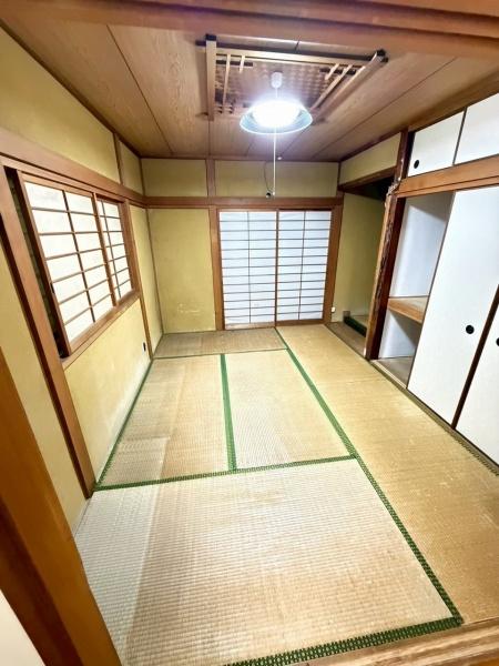 堺市中区深阪5丁　中古戸建 内観写真（リビング以外の居室）