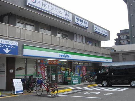 大阪市平野区平野本町1丁目　中古戸建 コンビニ