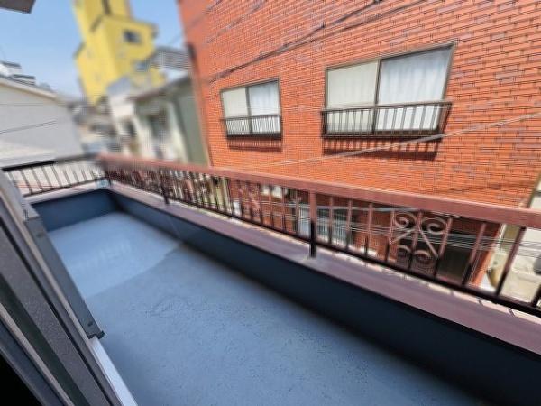 大阪市生野区桃谷2丁目　中古テラスハウス 現地写真（バルコニー）