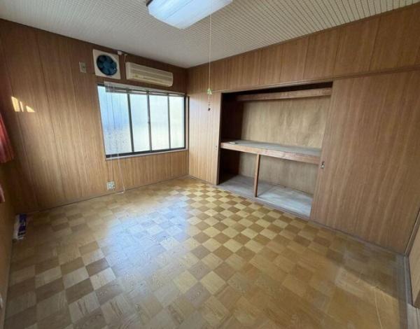 京都市伏見区深草願成町　中古戸建 内観写真（リビング以外の居室）