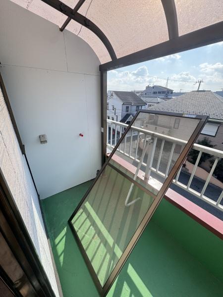 大阪市住之江区住之江3丁目　中古戸建 現地写真（バルコニー）