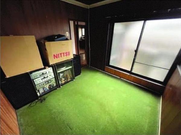 富田林市西板持町8丁目　中古戸建 内観写真（リビング以外の居室）