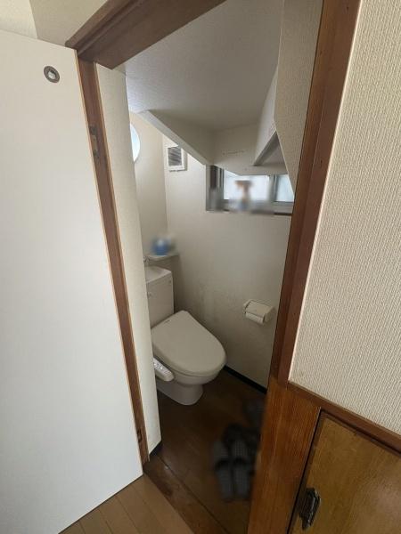 堺市東区草尾　中古戸建 内観写真（トイレ）