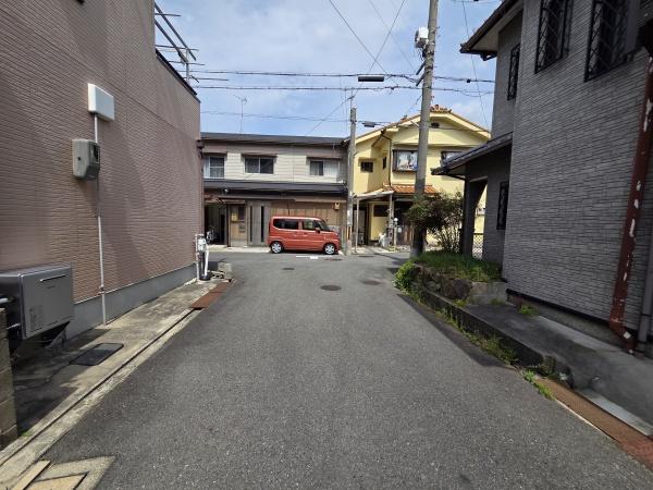 堺市北区野遠町　中古戸建 現地写真（前面道路含む現地写真）