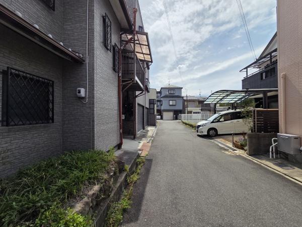 堺市北区野遠町　中古戸建 現地写真（前面道路含む現地写真）