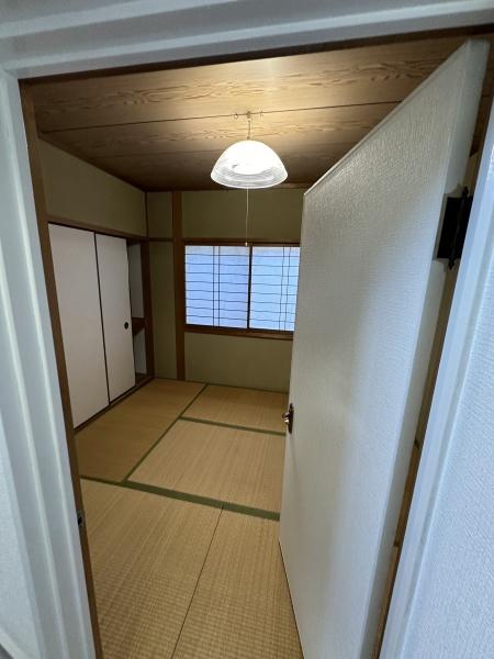 大阪市住吉区墨江3丁目　中古戸建 内観写真（リビング以外の居室）