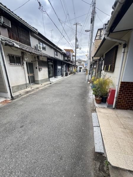 大阪市西成区天下茶屋1丁目　中古戸建 現地写真（前面道路含む現地写真）