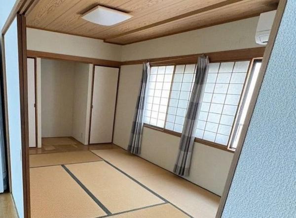 大阪市城東区諏訪4丁目　中古戸建 内観写真（リビング以外の居室）