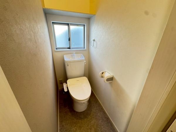 和泉市浦田町　中古戸建 内観写真（トイレ）