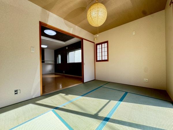 和泉市浦田町　中古戸建 内観写真（リビング以外の居室）