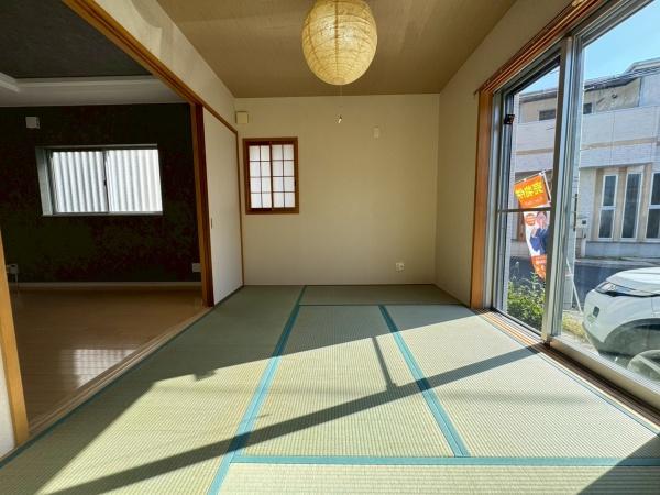 和泉市浦田町　中古戸建 内観写真（リビング以外の居室）