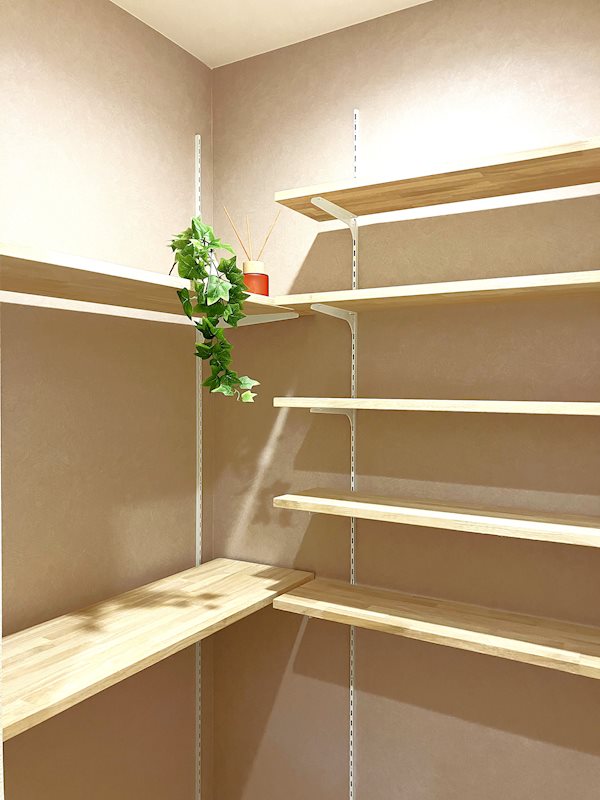 桂パークハウス西街区参番館 内観写真（収納）