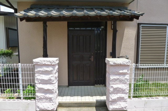 かすみがうら市稲吉南３丁目　中古戸建 現地写真（玄関）