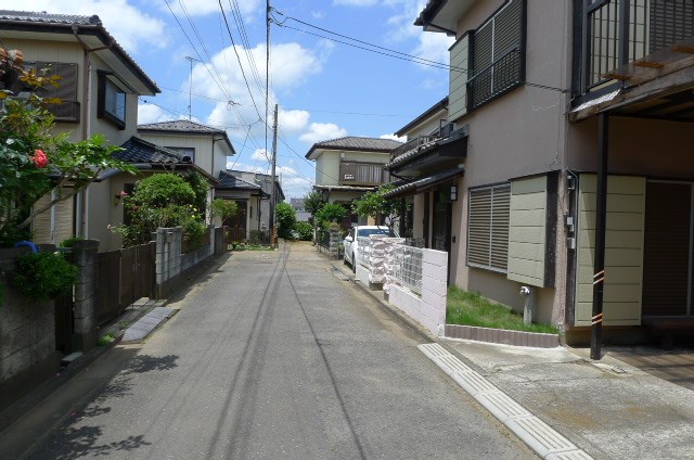 かすみがうら市稲吉南３丁目　中古戸建 現地写真（前面道路含む現地写真）