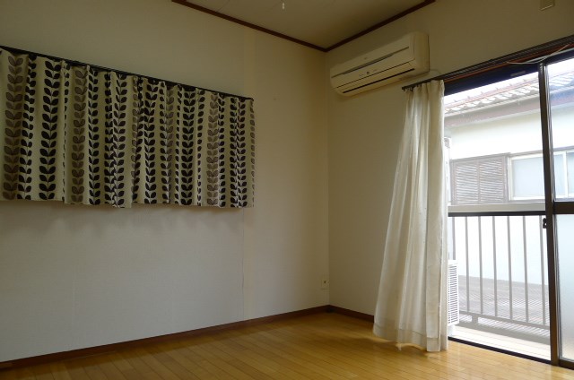 かすみがうら市稲吉南３丁目　中古戸建 内観写真（リビング以外の居室）