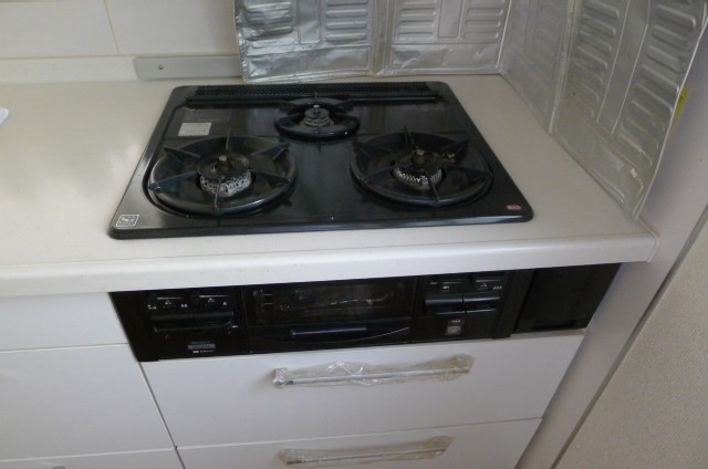 かすみがうら市稲吉南３丁目　中古戸建 内観写真（キッチン）