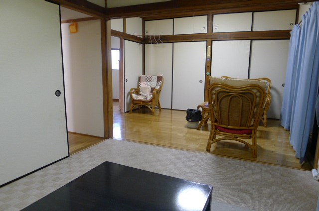 かすみがうら市稲吉南３丁目　中古戸建 内観写真（リビング）