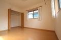 ひたちなか市津田東　中古戸建（オーナーチェンジ） 内観写真（リビング以外の居室）