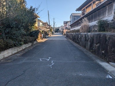龍ケ崎市松葉４丁目　中古戸建 現地写真（前面道路含む現地写真）