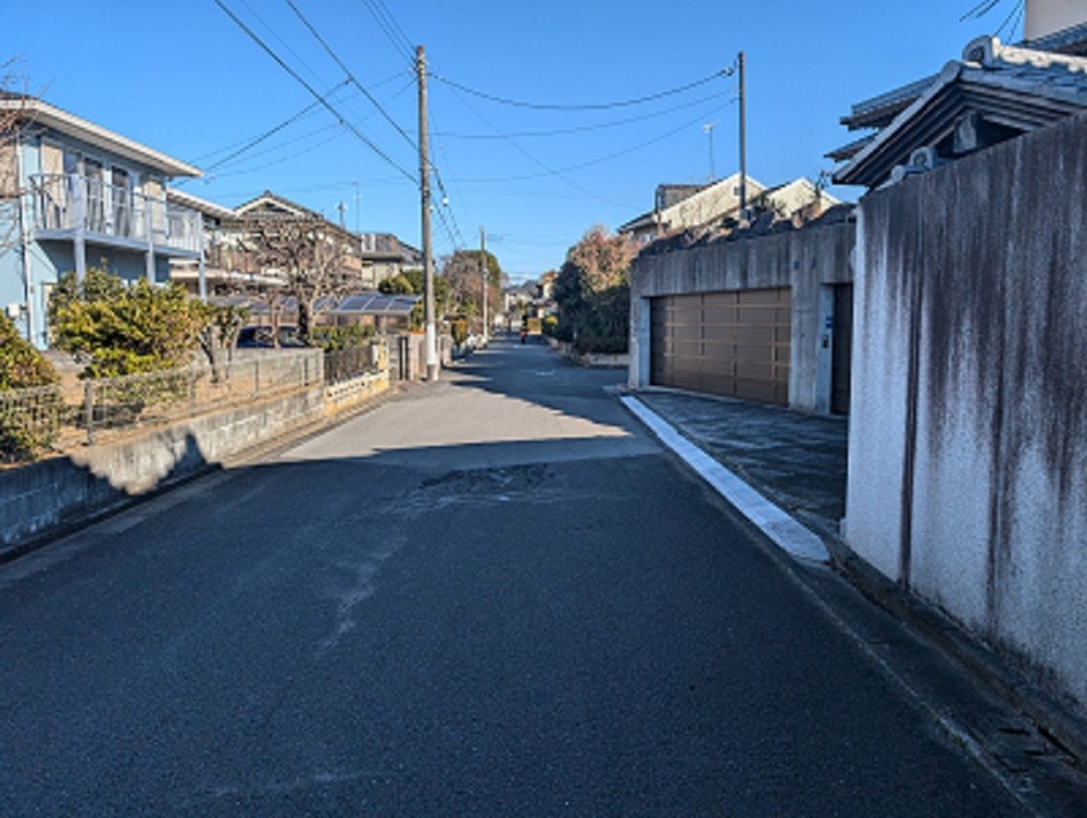 龍ケ崎市松葉４丁目　中古戸建 現地写真（前面道路含む現地写真）