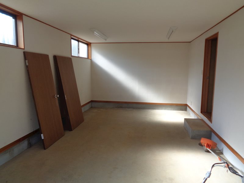 坂東市猫実　店舗付中古戸建  その他