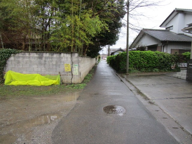 龍ケ崎市下地内　土地 現地写真（前面道路含む現地写真）
