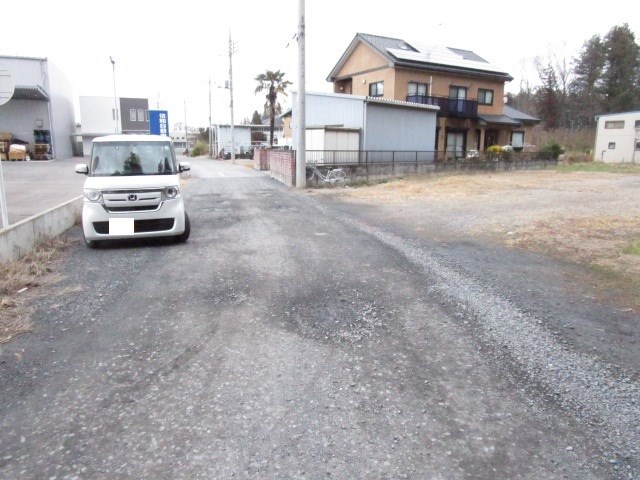 古河市諸川　土地 現地写真（前面道路含む現地写真）