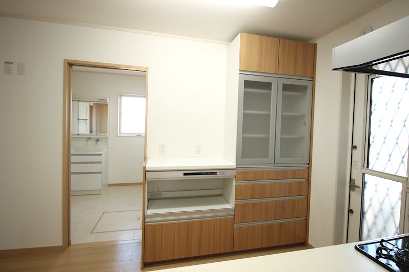 牛久市ひたち野東３丁目　中古戸建 内観写真（収納）