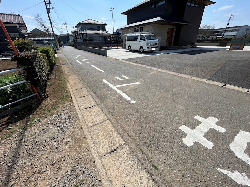阿見町中央６丁目　土地 現地写真（前面道路含む現地写真）