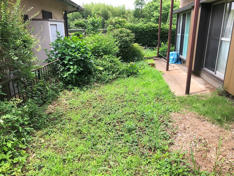阿見町実穀　オ－ナーチェンジ戸建 現地写真（庭）