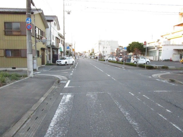 筑西市丙　土地 現地写真（前面道路含む現地写真）