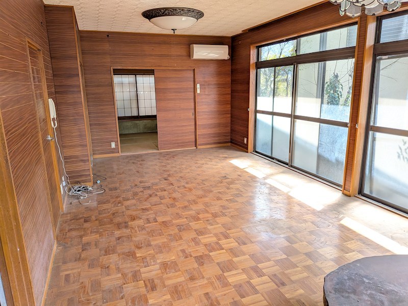 取手市東５丁目　中古戸建 内観写真（リビング）