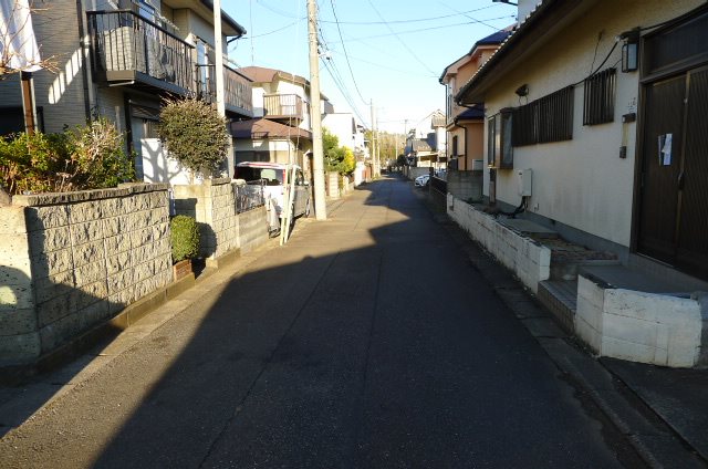 牛久市猪子町　土地 現地写真（前面道路含む現地写真）