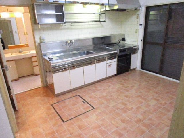 古河市三和　中古戸建 内観写真（キッチン）