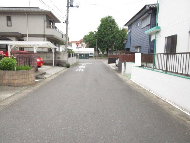 古河市三和　中古戸建 現地写真（前面道路含む現地写真）