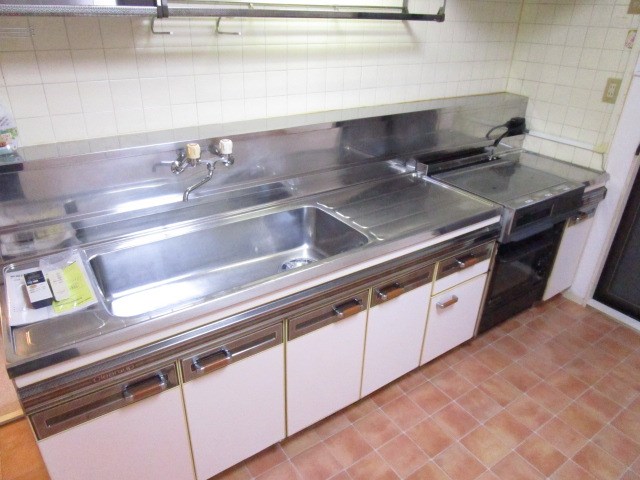 古河市三和　中古戸建 内観写真（キッチン）