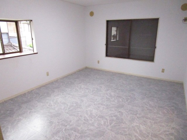 古河市三和　中古戸建 内観写真（リビング以外の居室）