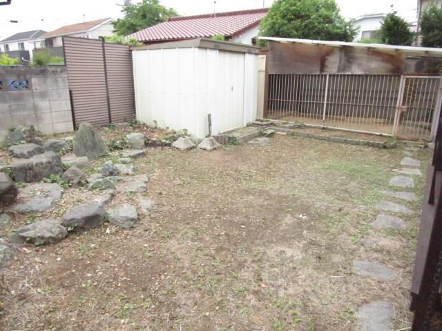 古河市三和　中古戸建 現地写真（庭）