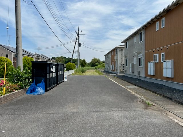 下妻市下妻丙273-7　土地　他5筆 現地写真（前面道路含む現地写真）