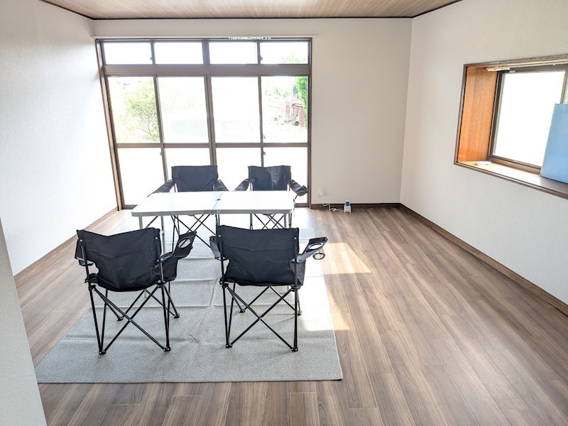 筑西市岡芹　中古戸建 内観写真（リビング）