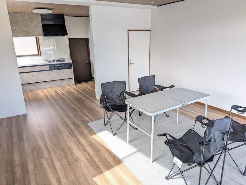 筑西市岡芹　中古戸建 内観写真（リビング）