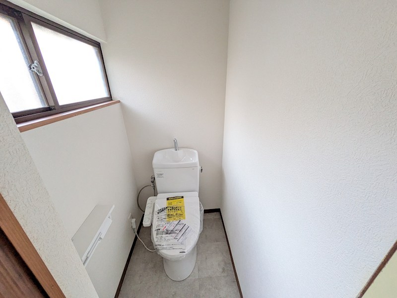 筑西市岡芹　中古戸建 内観写真（トイレ）