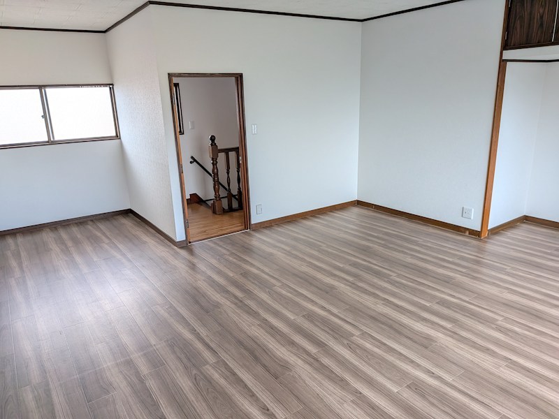 筑西市岡芹　中古戸建 内観写真（リビング以外の居室）