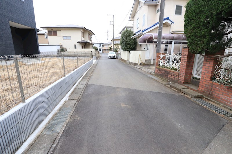 つくば市高崎　中古戸建 現地写真（前面道路含む現地写真）