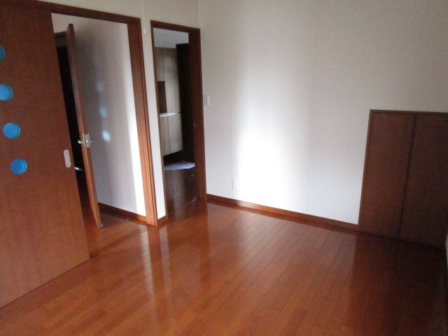 下妻市前河原　中古戸建 内観写真（リビング）