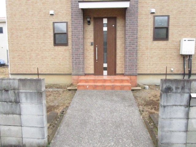 下妻市前河原　中古戸建 現地写真（庭）
